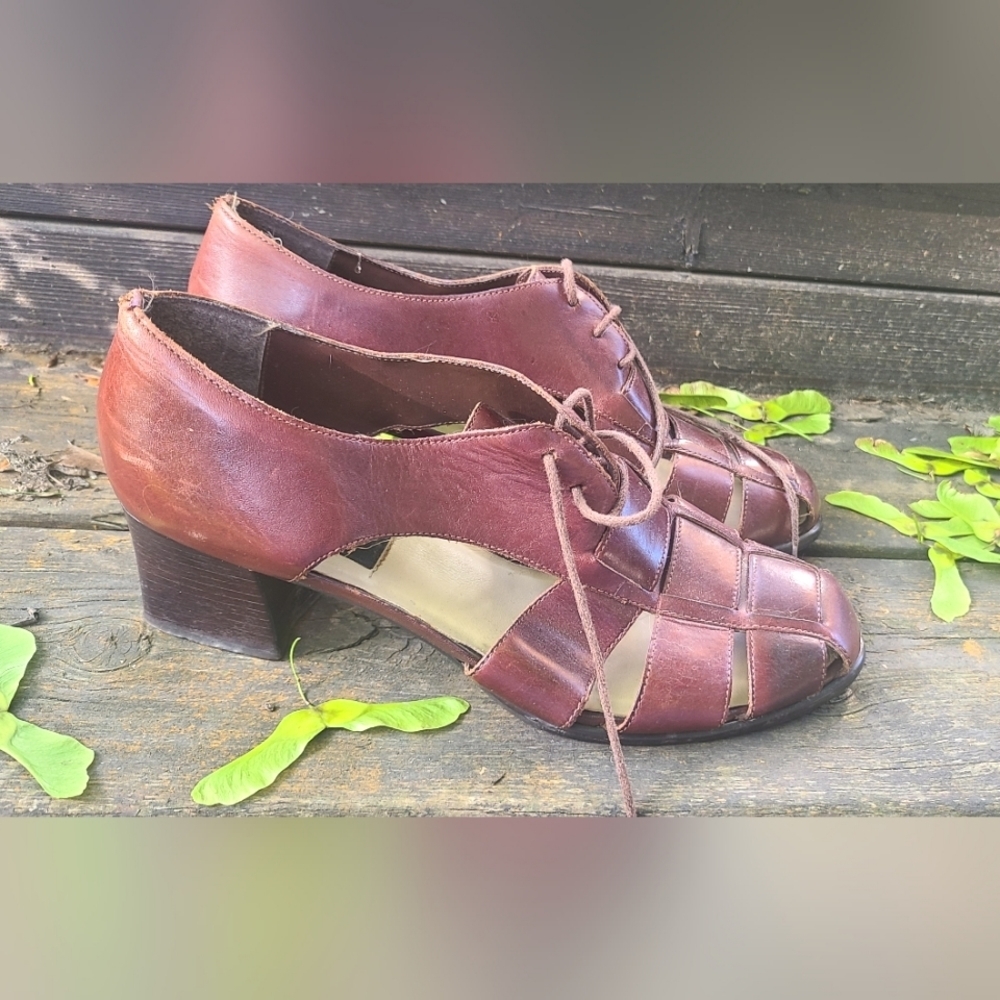 Vintage Heeled Fisherman Sandals